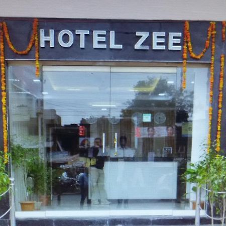 Hotel Zee Agra  Ngoại thất bức ảnh