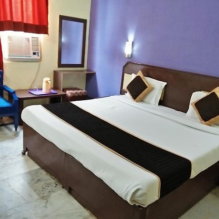 Hotel Zee Agra  Ngoại thất bức ảnh